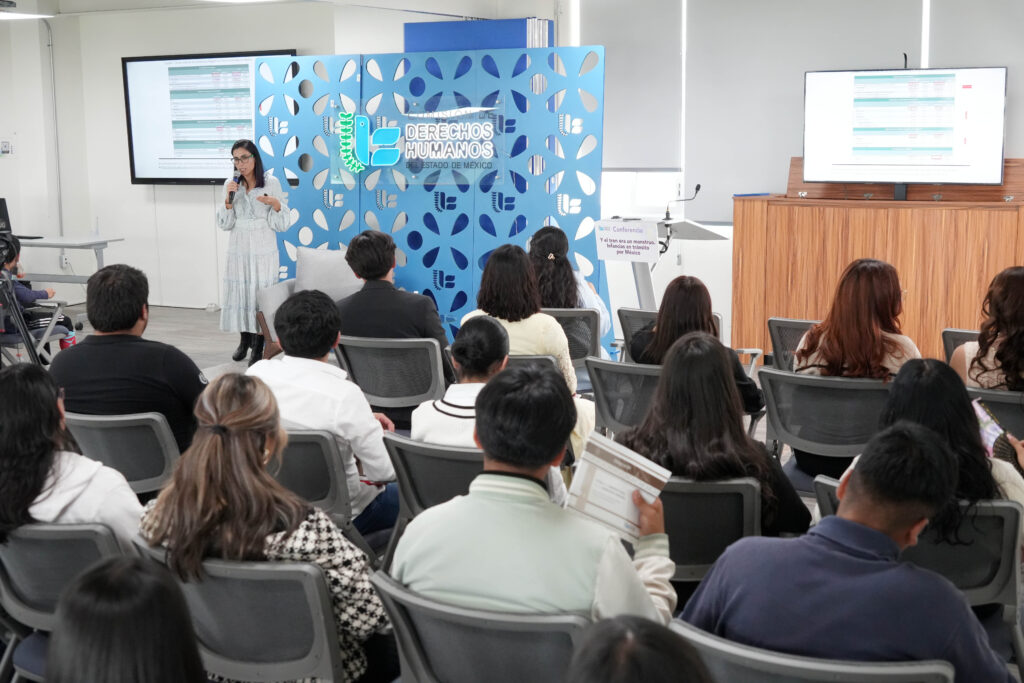 La especialista en migraciones dictó la conferencia