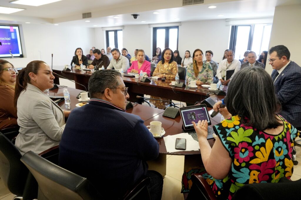 Impulsa CODHEM capacitación en derechos humanos de las mujeres